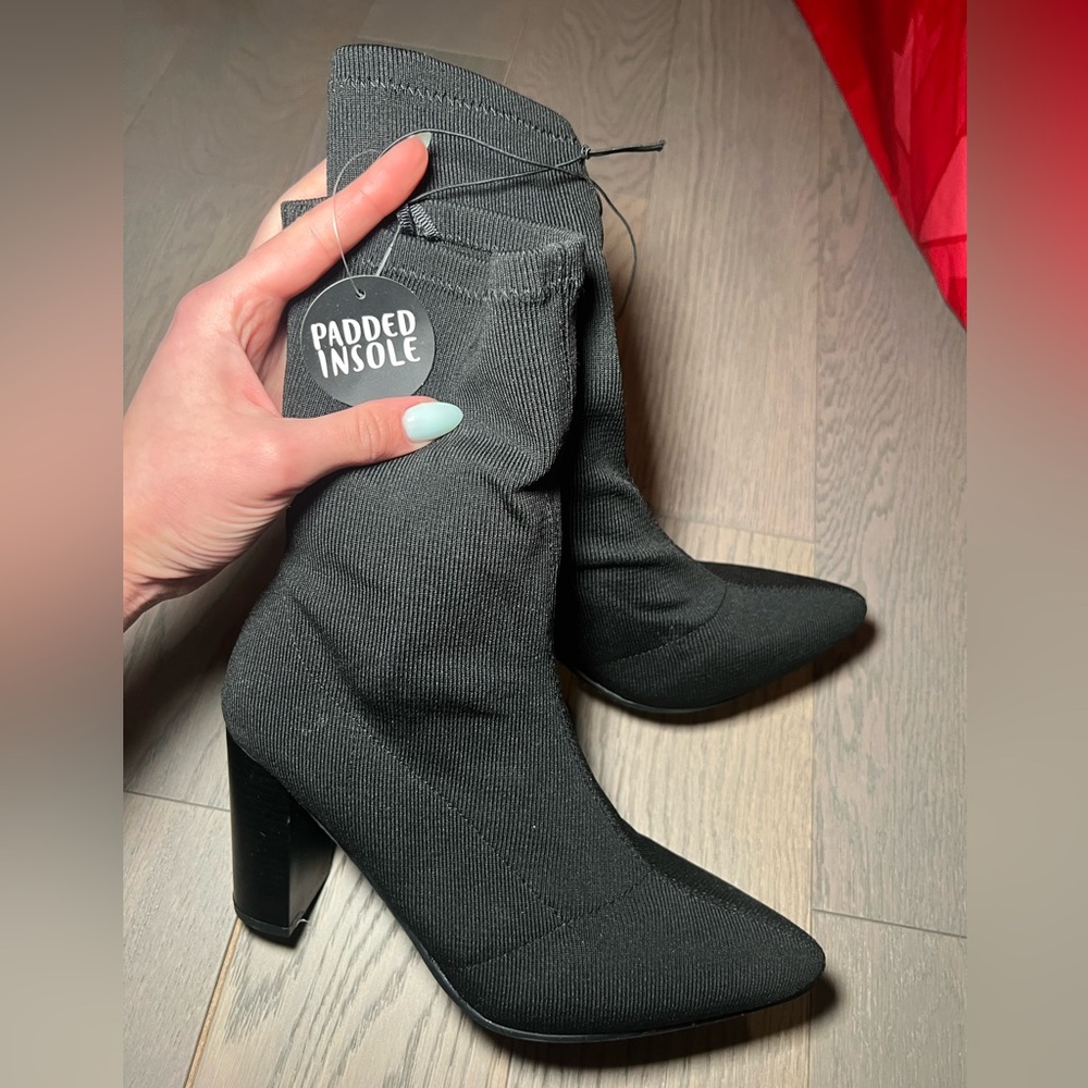 NWT Black Sock Bootie. Pointy Toe. Size 10 (fits small)